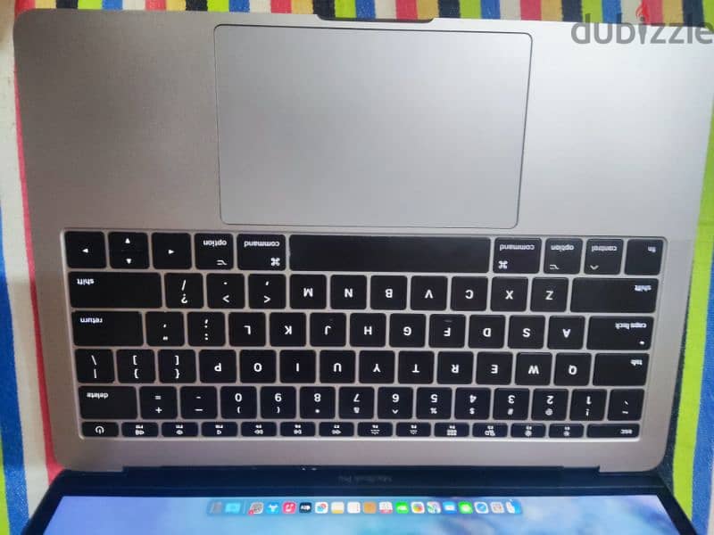 macbook pro 2017 1