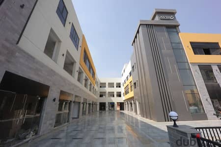 محل تجاري استلام فوري بميركادو مول بمدينة الشروق بخصم 25% في حالة الدفع الكاش