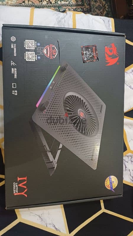 redragon ivy laptop cooler 1
