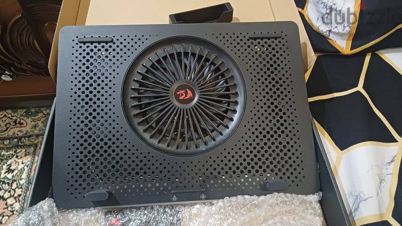 redragon ivy laptop cooler 2