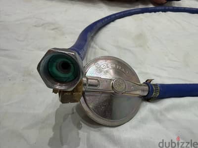 منظم أنبوبه
