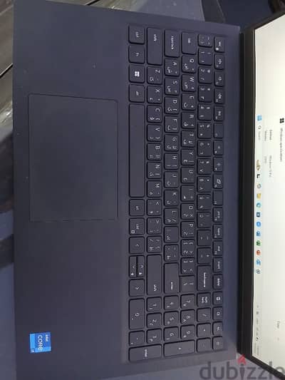 Dell Vostro 15-3530 13 Gen i7  كسر زيرو
