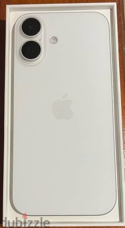 iPhone 16