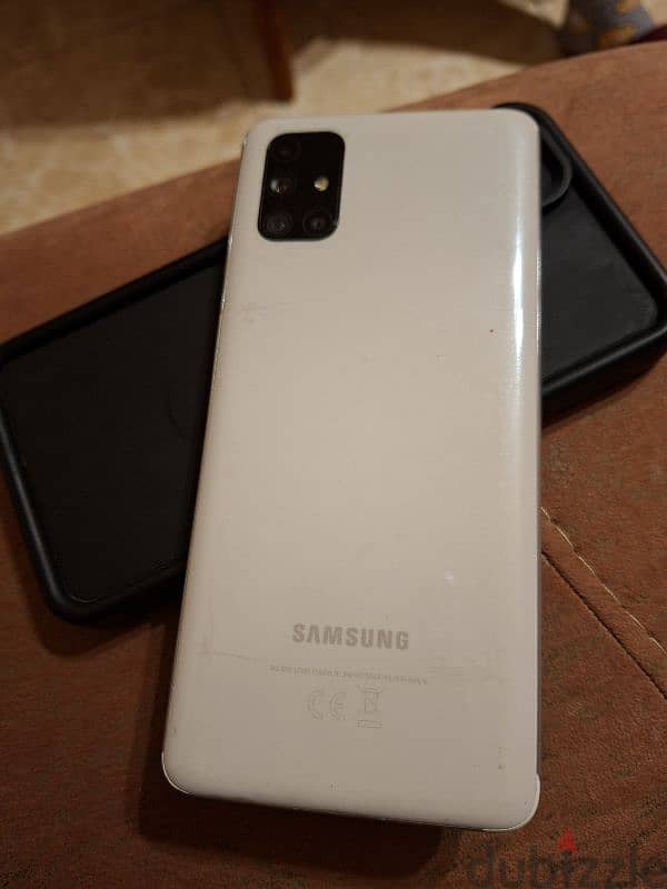 Samsung M51 2