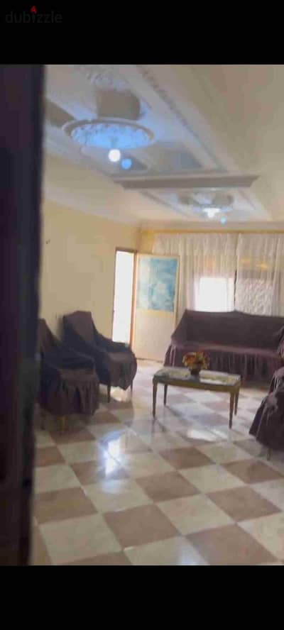 شقة مفروشة للإيجار المعادي شارع احمد زكي العمومي قريبه من محطة المترو