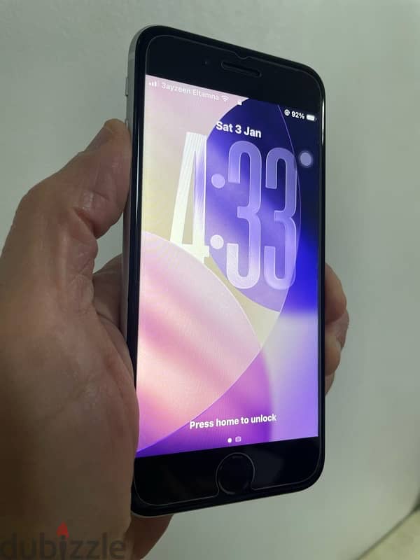 iPhone SE2 2020 5