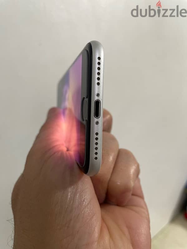 iPhone SE2 2020 8