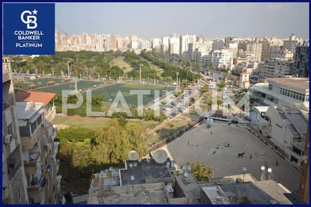 Villa Duplex, 350 m, Sporting,