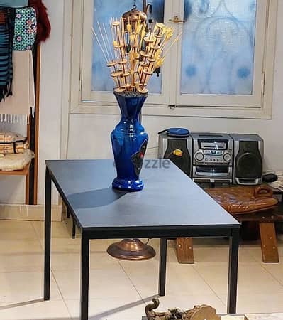 five black tables 110×67