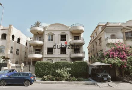 عمارة للبيع – الحي الثالث، المنطقة الأولى، التجمع الخامس - القاهرة الجديدهه (بجوار مسجد فاطمة الشربتلي) - عمارة كامله - سعر لقطة - سعر مميز