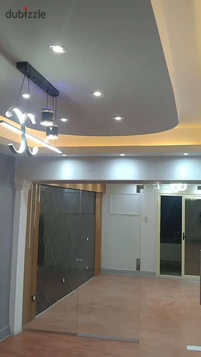Apartment for rent on Arab League Street, 200m high super Lux finishing, luxurious entrance, 2 elevators, modern lighting.