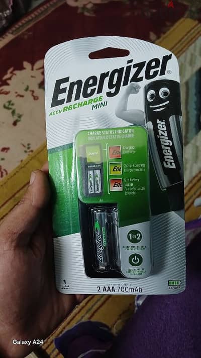 شاحن بطاريات
