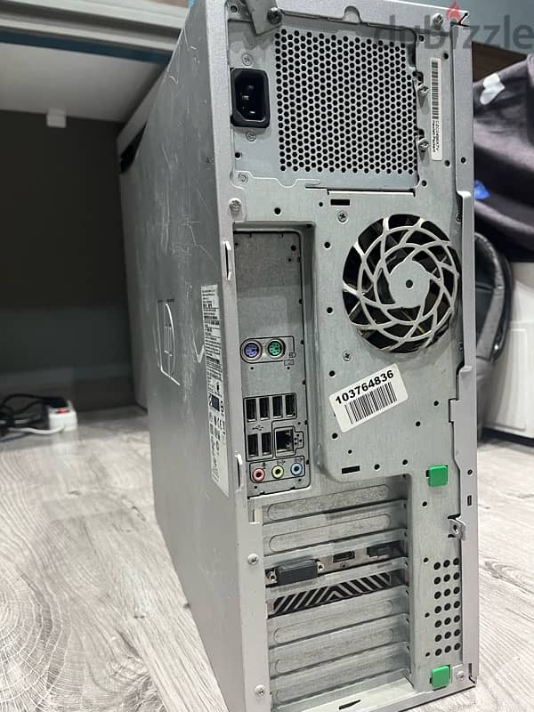 HP Z400 Workstation 2