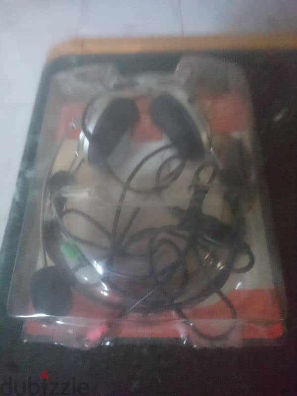 Headphones 16