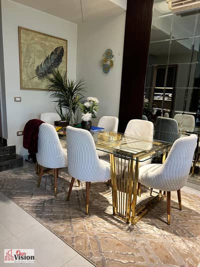 La vista - El Patio Zahraa For sale corner townhouse. Type : Quadro  280 m2 BUA GF , 1F , Roof 3 BRs,  3 Bathrooms  Jacuzzi room Nany room Fully finis