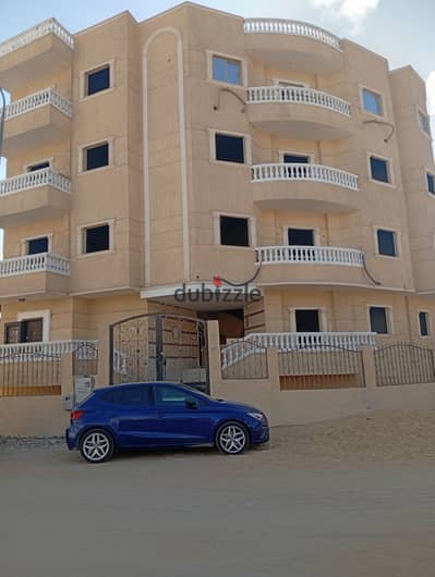 شقه للبيع في حدائق اكتوبر السياحيه ب بسعر مغري جدا