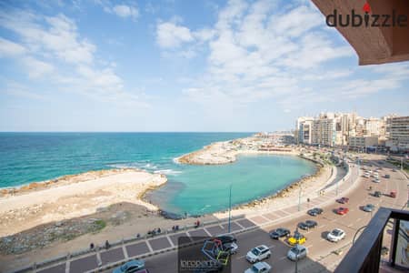 شقة للايجار فى ستانلى - اول صف على البحر