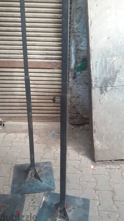 عواميد حديد قابلة للتطويل و التقصير ٣٠ كيلو (وزن كل عامود ١٠ كيلو)