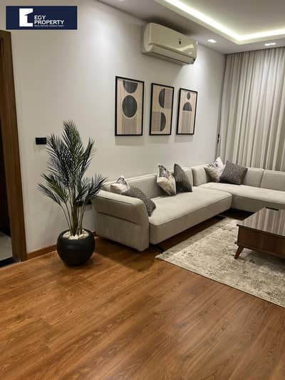 شقة للبيع متشطبة ومفروشة بالكامل استلام فوري في ليك فيو - التجمع الخامس  Lake View Residence