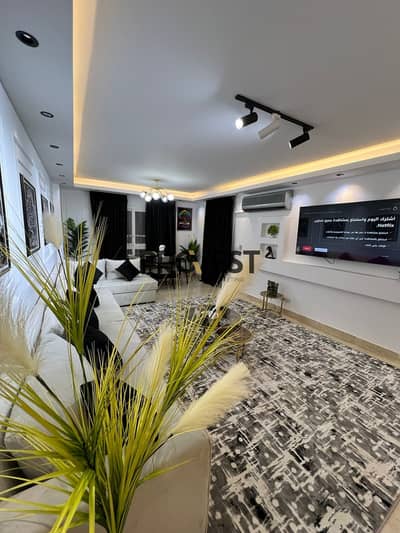 Luxurious apartment for rent in Madinaty next to services