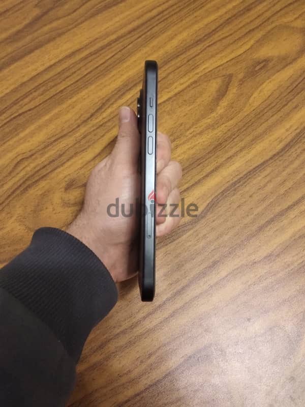 IPhone 15 plus 128 Giga 3