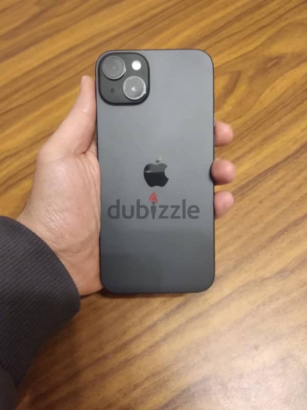 IPhone 15 plus 128 Giga 5