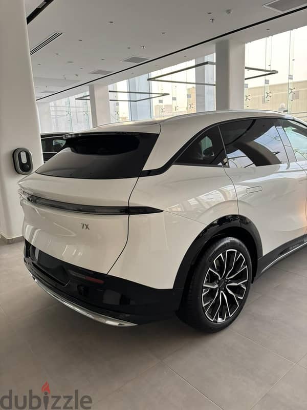 Zeekr 7X 2025 Long Range 770 Km