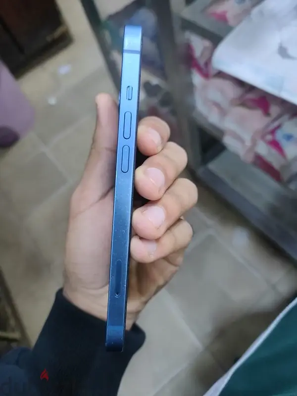 iPhone 1365179111039874124