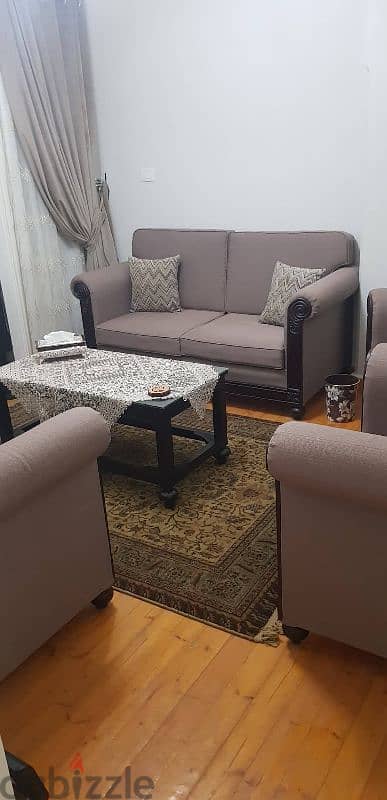 غرفة معيشة كاملة