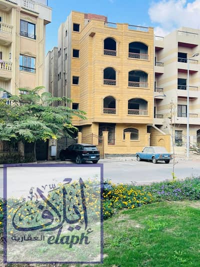  شقة للبيع في المستثمرين الجنوبية دور ثانى اسانسير  – التجمع الخامس | استلام فوري