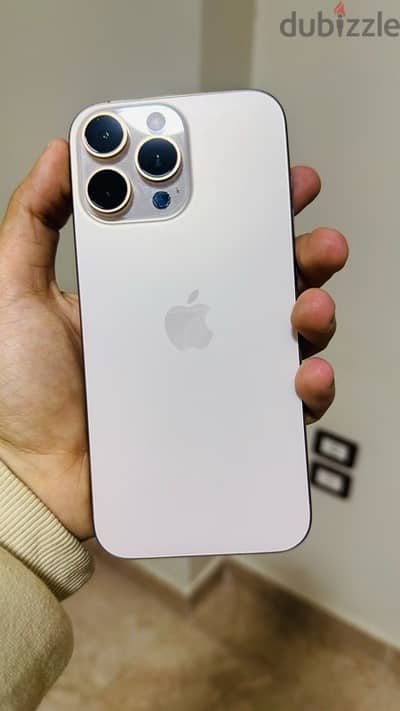 ايفون ١٦ برو ماكسiPhone 16 pro max