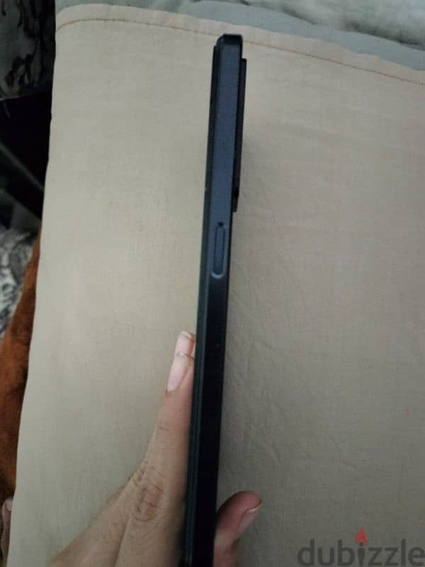 OPPO A77 4