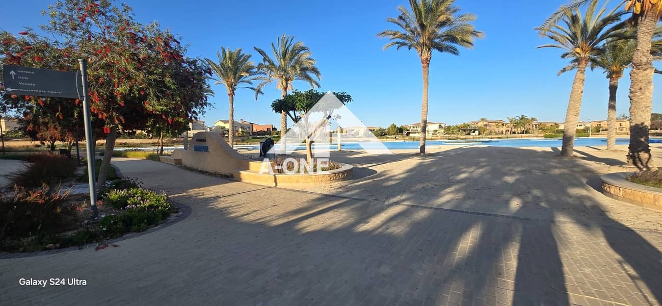 4 BR Twin House in Marassi, photo 4 of 13