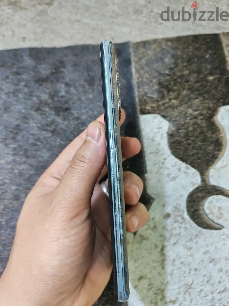 Used phone65179112870018125