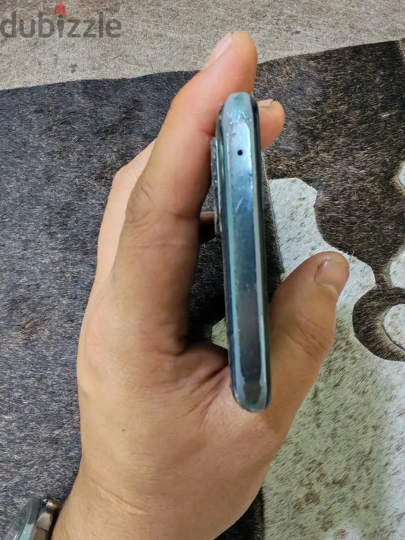 Used phone65179112870018126