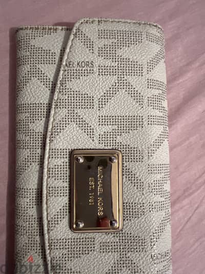 Brand: michael kors