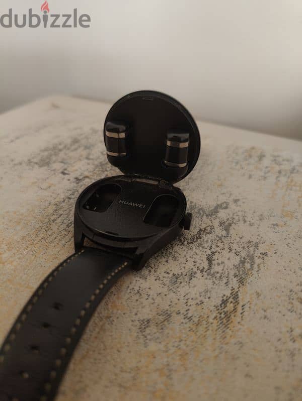 Huawei watch bud 1