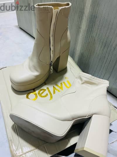 beige half boot leather form dejavu size “39”