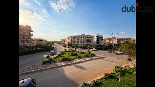 Garden view apartment 200m from owner to 2years installments in front of TOWN CENTER& compound DAR MASR &green gils clubs