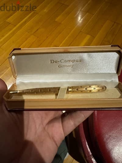 De-campus golf pen De-campus golf pen