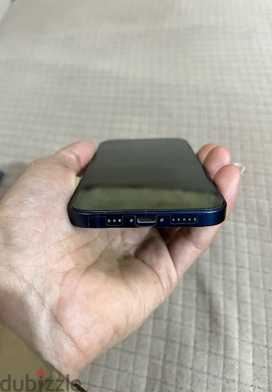 iphone 12 4
