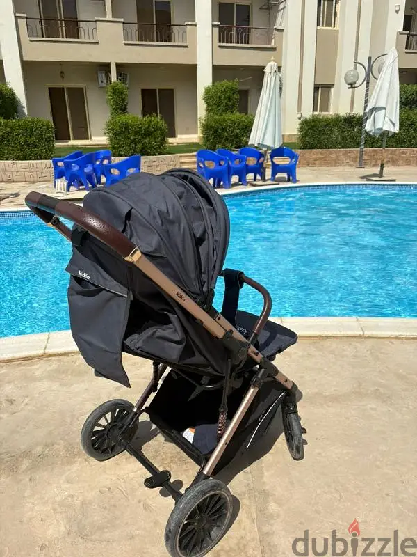 Stroller with Zero-Gravity Recline65581034169602122