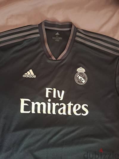 Original Real Madrid shirt