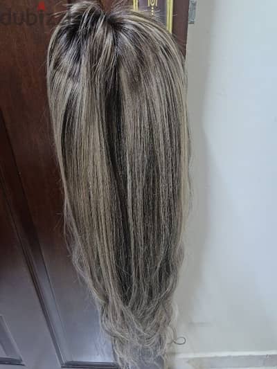 blonde wig