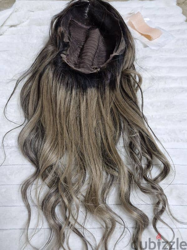 blonde wig 1