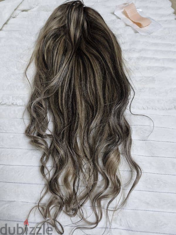 blonde wig 2