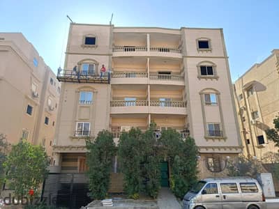 Apartment 196m², sea view, fourth floor, in the fourth district, with a distinctive internal layout, fully legalized and directly from the developer w