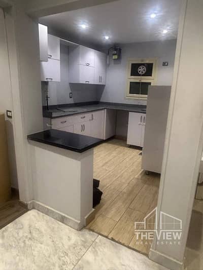 شقة الترا مودرن ارضى بجاردن خاصة  للبيع بالمطبخ khamayl compound كمبوند الخمايل  بالشيخ زايد امام هايبر وان مرحلة 3 ب  استلام فورى