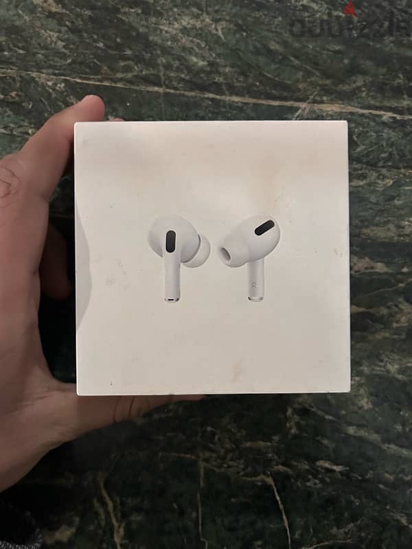 air pods pro 4
