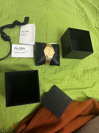 ساعه  alba لم تستخدم ماكينة ياباني اصلي